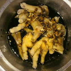 冰镇鸡脚的做法[图]