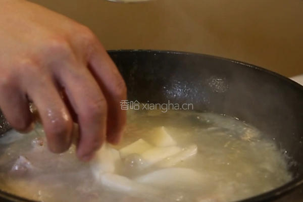山药排骨汤的做法图解6