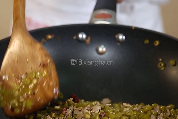 肉末酸豆角的做法图解5