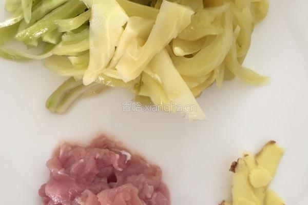 生蠔酸菜汤的做法图解1