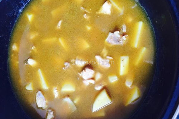 咖喱土豆鸡肉的做法图解5
