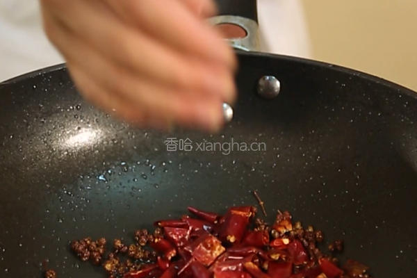 辣子鸡的做法图解6