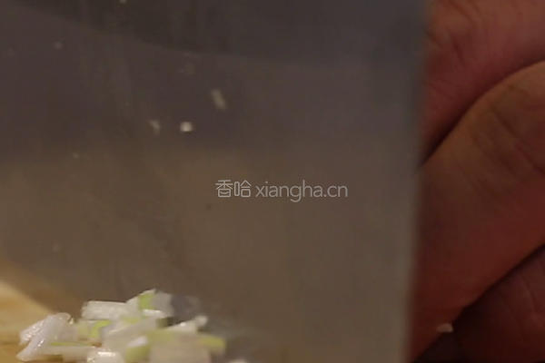 红烧狮子头的做法图解1