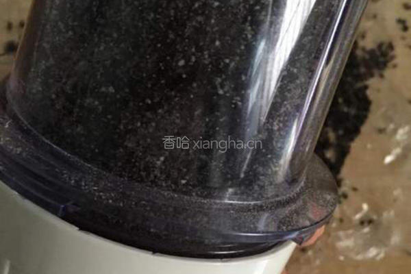 熟芝麻的做法图解3