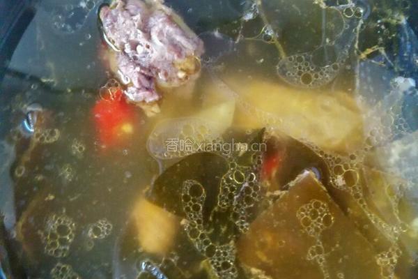 酸辣老鸭海带汤的做法图解6