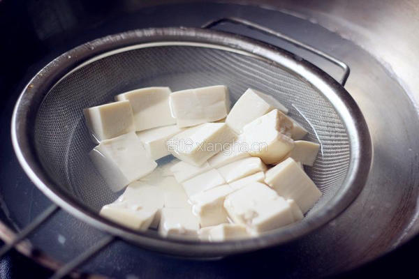 麻婆豆腐的做法图解3