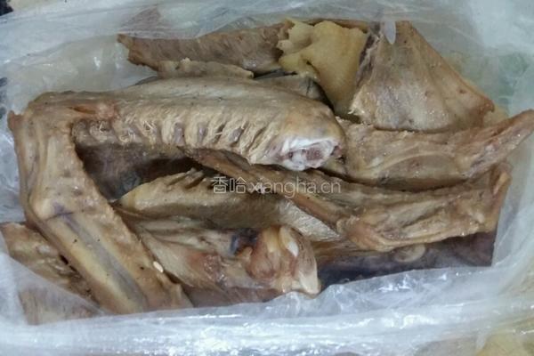 鸭翅炒灯笼椒的做法图解2