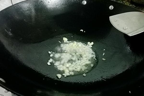 蒜蓉炒菜心的做法图解7