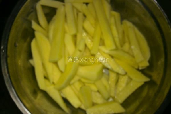 自制香脆薯条的做法图解2
