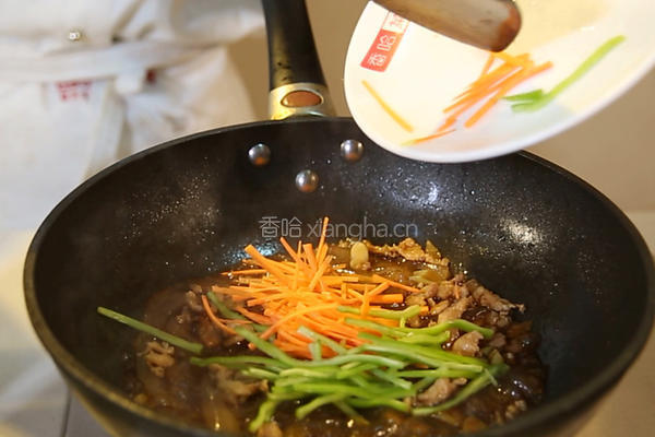 肉丝拉皮的做法图解7
