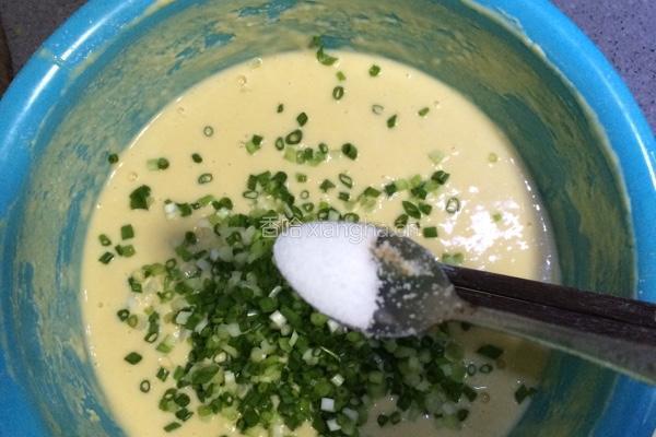 火腿肠鸡蛋饼的做法图解4