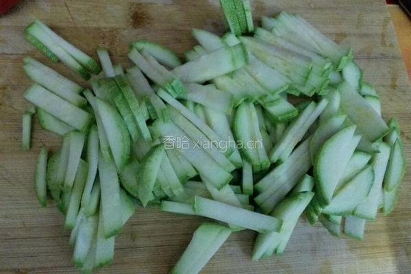 番茄蛋炒西葫芦的做法图解3