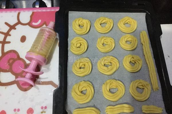 黄油圈圈曲奇的做法图解10