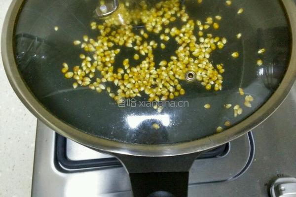 平底锅爆米花的做法图解4