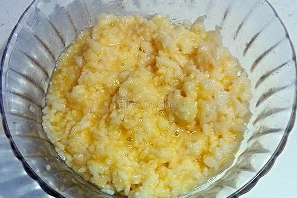 辣椒酱拌炒饭的做法图解4