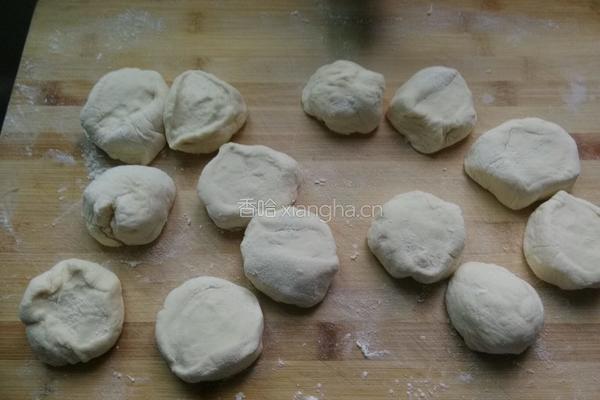 腊肉长豆包的做法图解7
