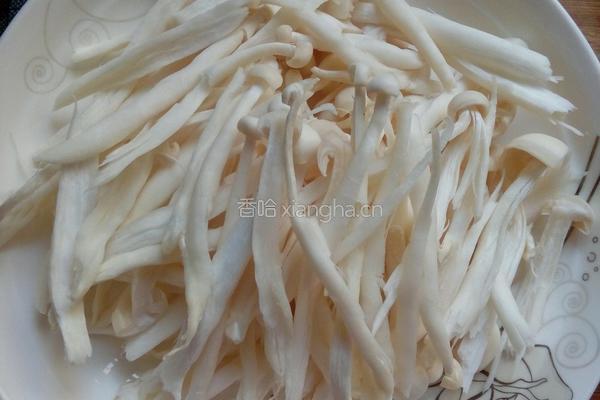 素炒鸡腿菇的做法图解3