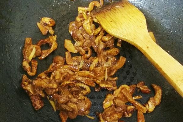 西芹炒肉的做法图解4