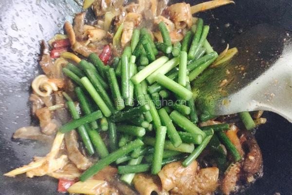 蒜薹炒牛杂的做法图解5