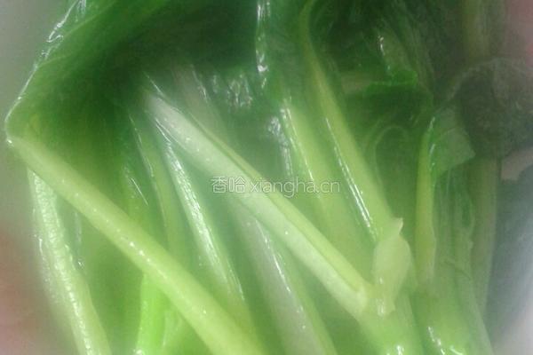 菜心炒肉的做法图解3