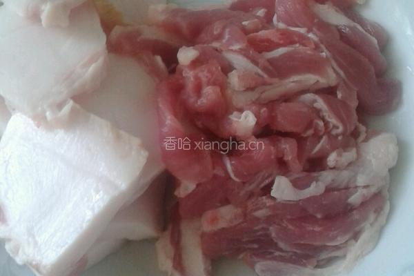 菜心炒肉的做法图解4