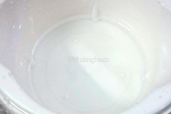 自制果酱酸奶的做法图解4