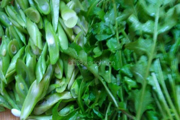 油泼面的做法图解1
