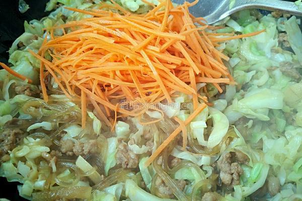 肉末粉丝圆白菜的做法图解10