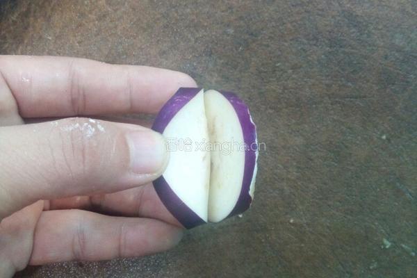 炸茄饼的做法图解3