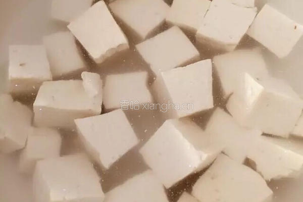 麻婆豆腐的做法图解2
