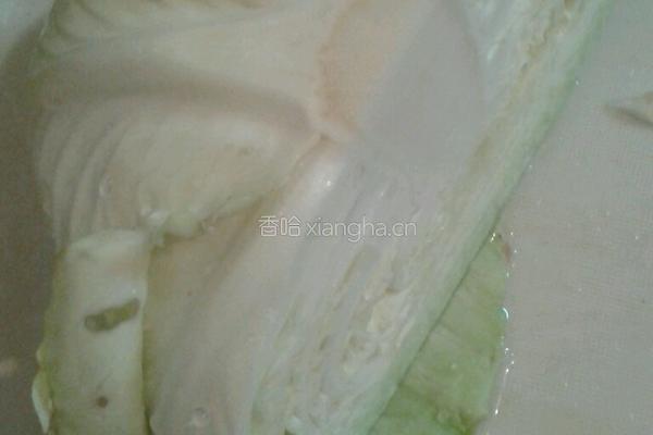 手撕包菜的做法图解2