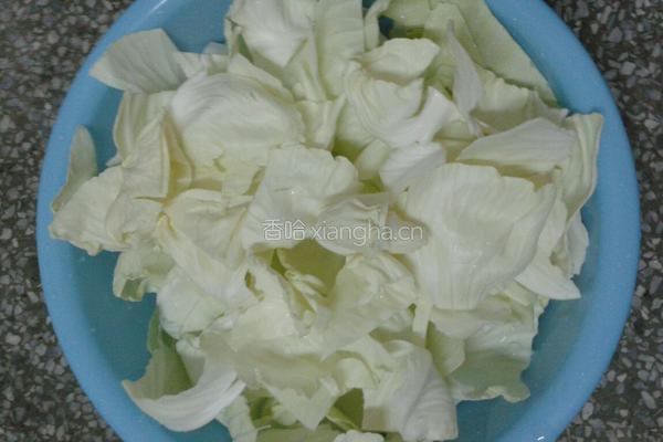 手撕包菜的做法图解3