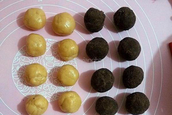 红豆沙馅广式月饼的做法图解4