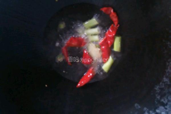 酱烧鲫鱼的做法图解3