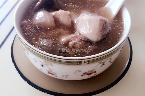 野生红菇煲鸡汤的做法图解7