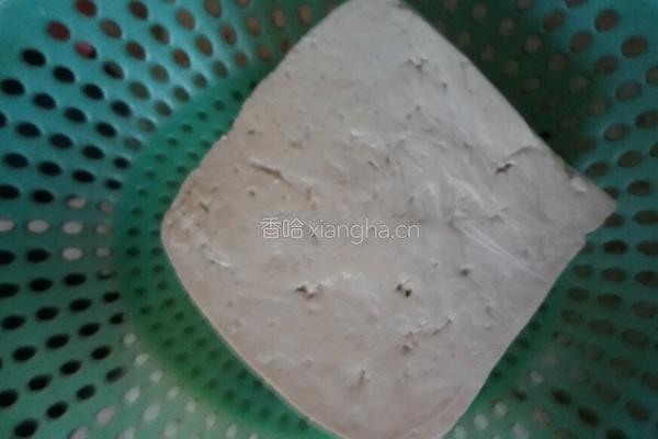 肉碎豆腐的做法图解1