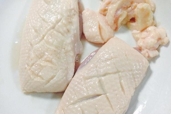 香煎橙味鸭胸配焦糖橙味汁的做法图解1