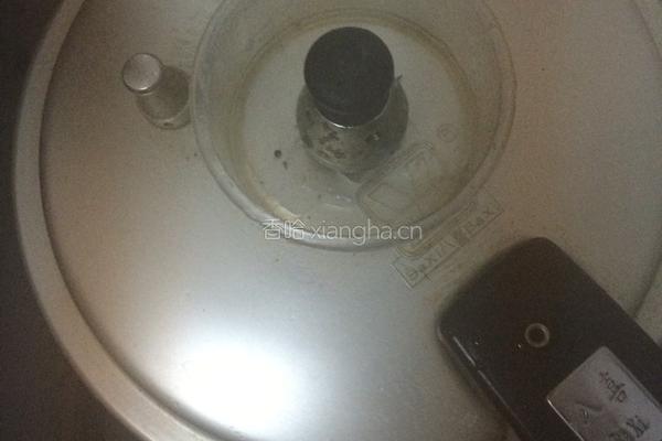 粥水菜心浸牛肉的做法图解3