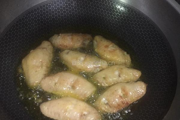 蛋黄鸡翅的做法图解2