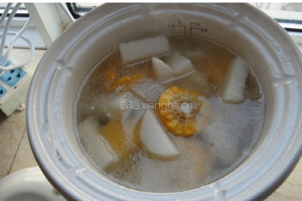 腊骨萝卜汤的做法图解8