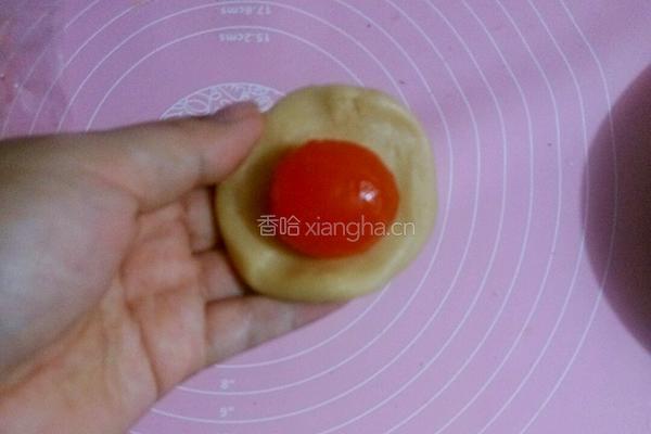 白莲蓉蛋黄广式月饼的做法图解7