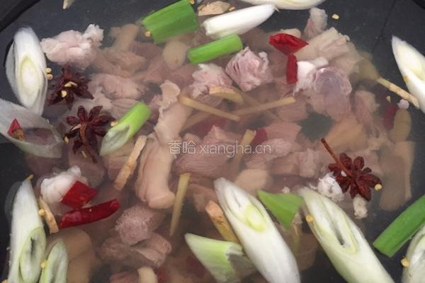 牛肉炖土豆的做法图解3