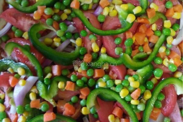 鲜虾蔬菜披萨（随意版）的做法图解3