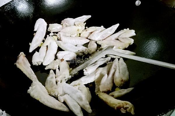 豉油鸡翅尖的做法图解4