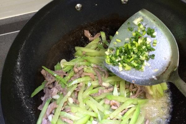 佛手瓜炒肉丝的做法图解7