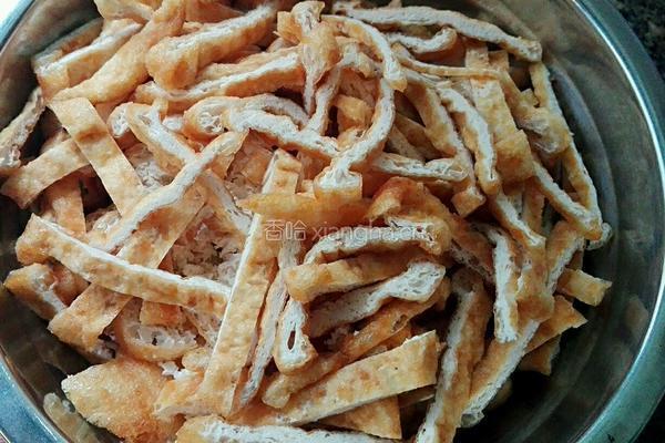 蒜蓉瘦肉蒸豆腐的做法图解2