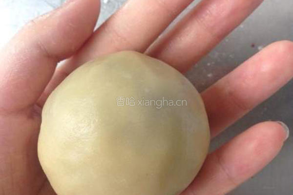 广式豆沙蛋黄月饼的做法图解12
