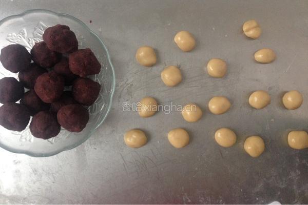 广式豆沙月饼的做法图解3