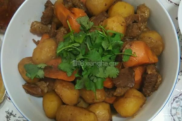 小土豆烧牛肉的做法图解6