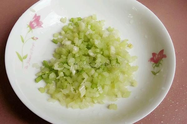 芹菜煎鸡蛋的做法图解3